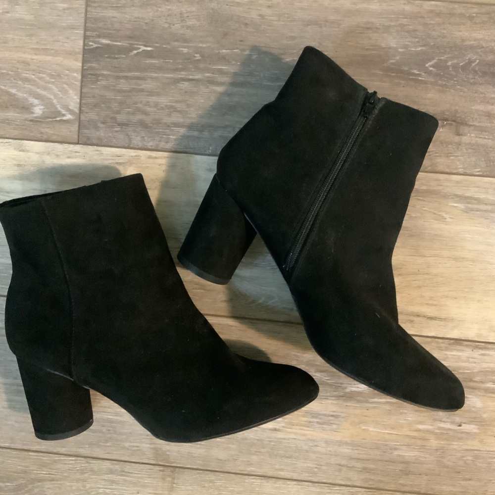 Just Fabulous Black Suede Ankle Boots. Size 12.